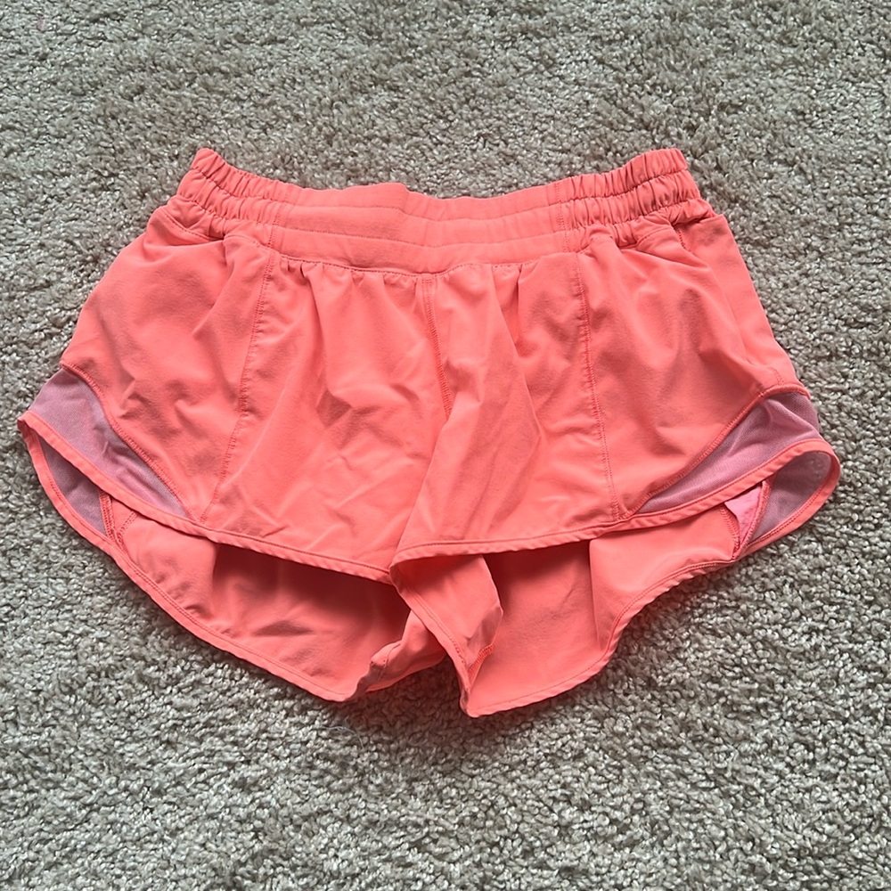 Lululemon Hotty Hot